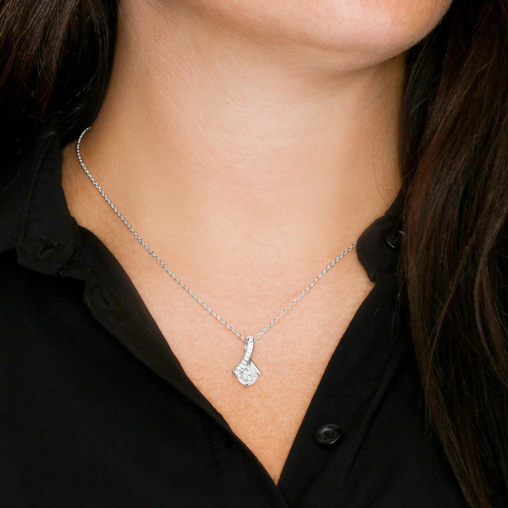 Alluring Beauty Necklace - (Yellow and White Gold Variant) In Gift Box