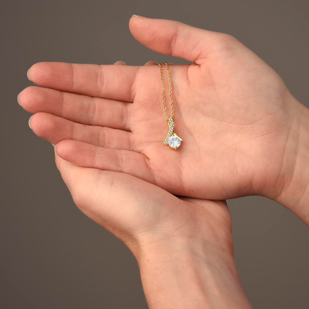 The Alluring Beauty necklace In Gift Box - No Message Card